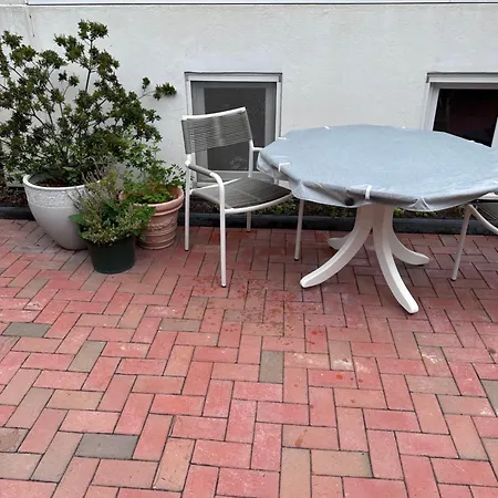 Souterrain Im Geteviertel 3*